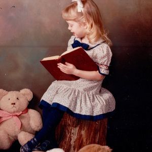 Meet your Posher, Stephanie